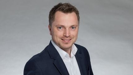 Alexander Winkler, Absolvent Maschinenbaustudium