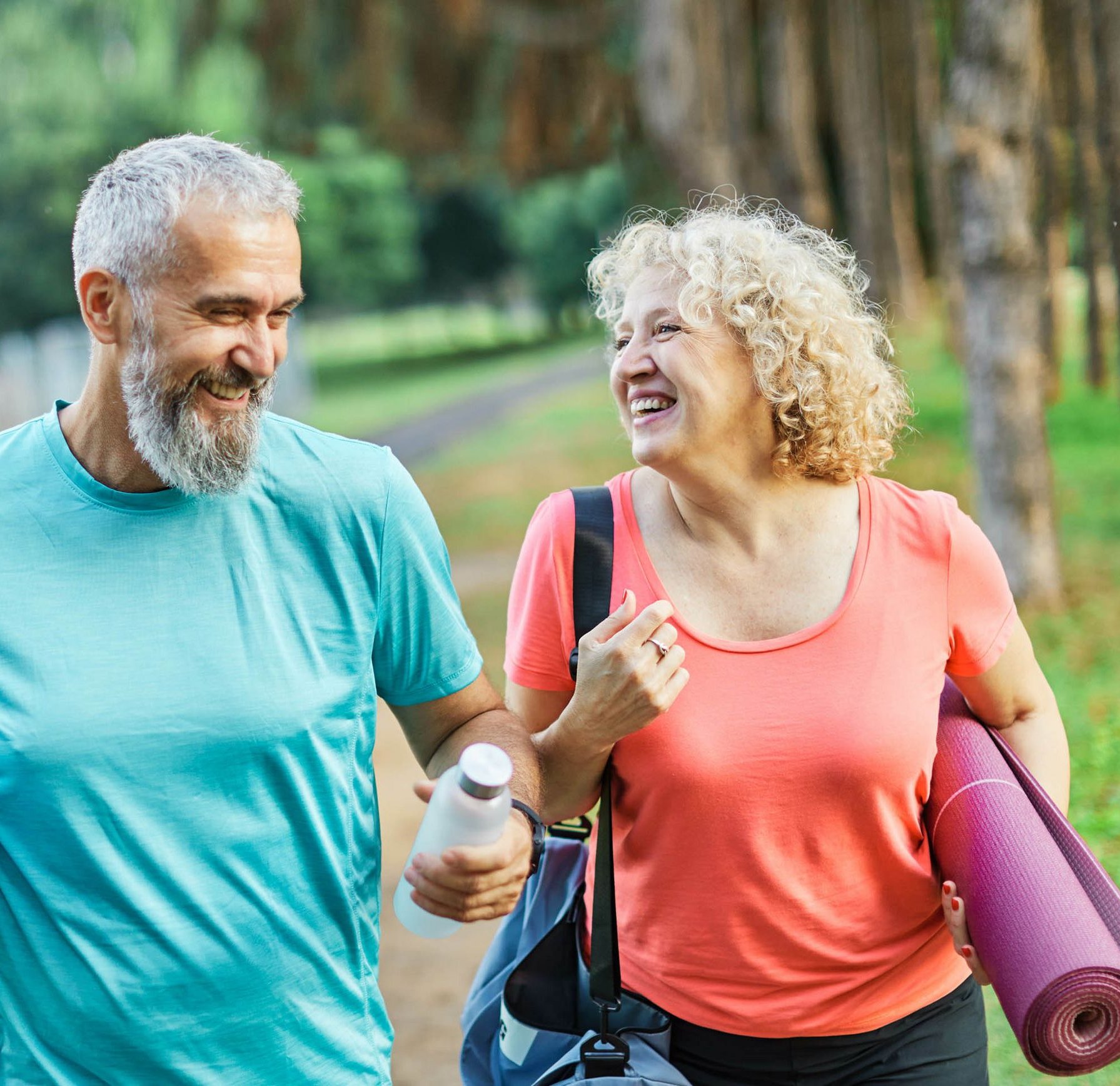 Two older adults living actively in an age-friendly society – promotional image for the MSc program Active Ageing and Age-Friendly Society