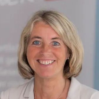 Dr. Iris Straßer